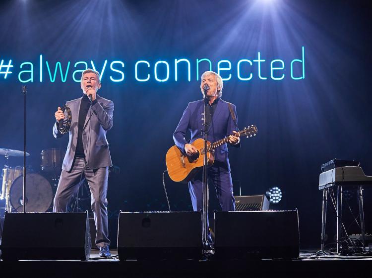 Always Connected AG Insurance concert neon sign